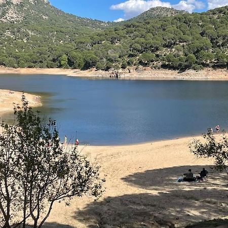 Apartamento De Lujo Vergel Suite San Martín de Valdeiglesias Exteriör bild
