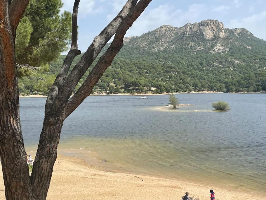 Apartamento De Lujo Vergel Suite San Martín de Valdeiglesias Exteriör bild
