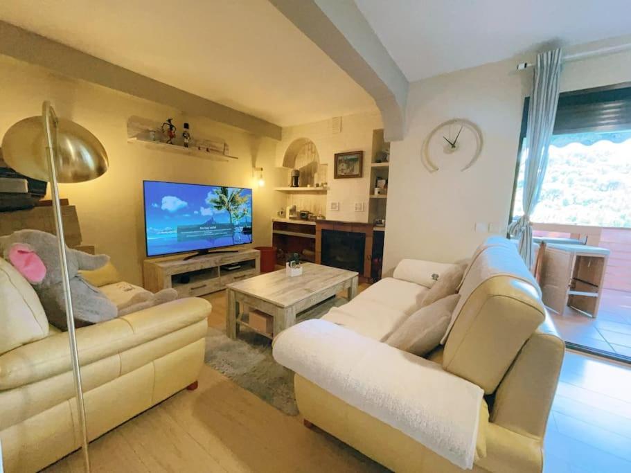 Apartamento De Lujo Vergel Suite San Martín de Valdeiglesias Exteriör bild